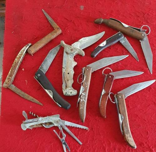 10 X VINTAGE TO ANTIQUE  FOLDING KNIFE COLLECTION. RESTOURATION JOB