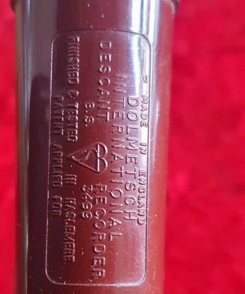 VINTAGE DOLMETSCH RECORDER IN BOX !! BLOKFLUIT.