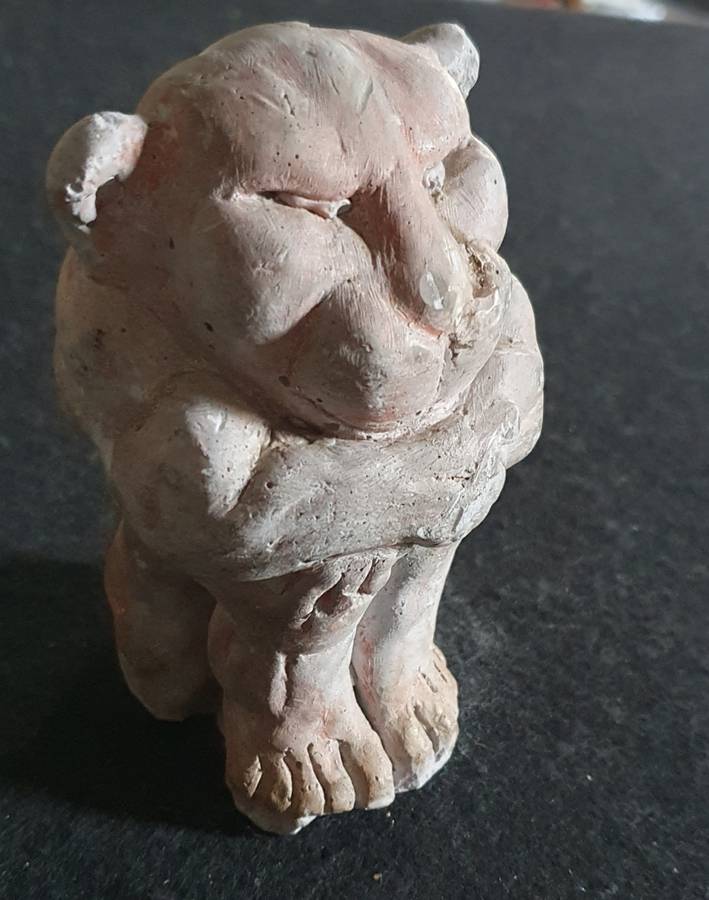 ANTIQUE GARGOYLE STATUE