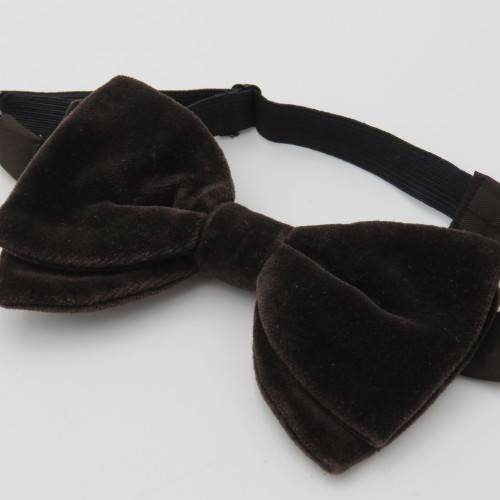 Dark brown bow tie