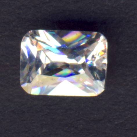 Cubic Zirconia of 1,64 carat - lovely luster