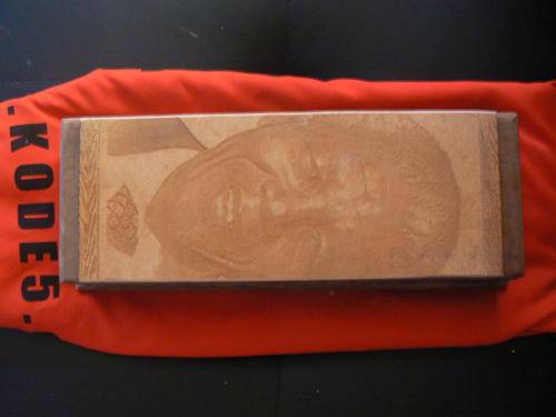 WOW!! LIMITED EDITION NEW COLOURED LTD MANDELA COIN SET IN A STYLISH BOX!