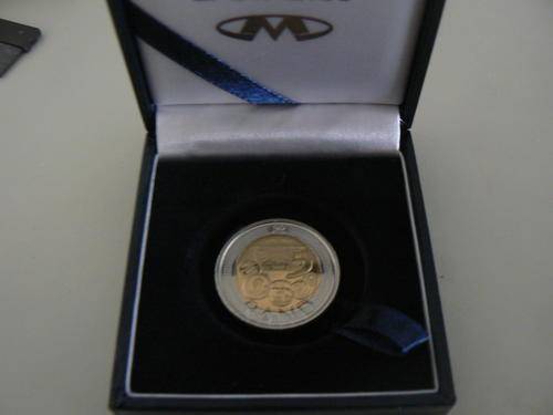 UNC 2011 SARB R5 COIN IN AN SAMINT BOX...!