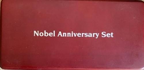 Beautiful Mandela de Klerk Nobel Anniversary set Mint of Norway box ONLY .Fits 2 coins