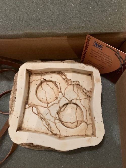 2004 Drakensberg Heritage coin Launch set box only. Fits 2 x 1/4 oz coins