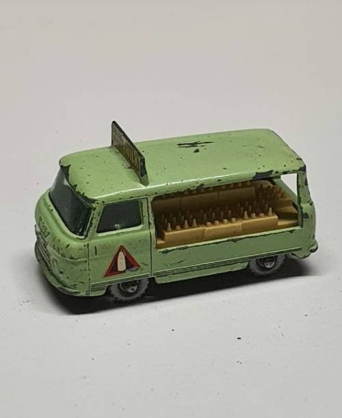 Matchbox Lesney Commer Bottle Float No 21