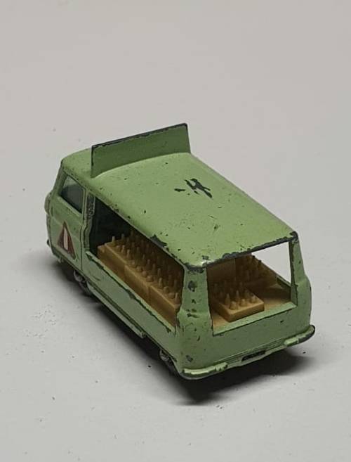 Matchbox Lesney Commer Bottle Float No 21