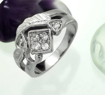 ***18 ct White Gold Plated*** Spectacular Simulated Diamond Ring Size 8.5