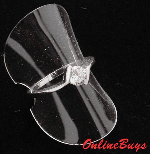 ***18 ct White GP***Spectacular Simulated Diamond Designer Ring Size 7