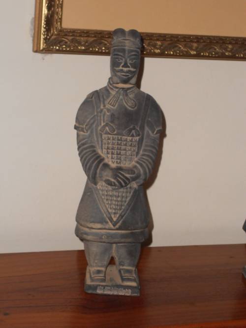 BUY NOW! Pair of Replica Terracotta Warriors (Qui Shi Huang - 210-219 BCE)