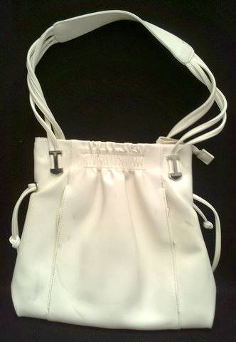LADIES HANDBAG ZIPS STILL WORK  (HAS SOME MARKS ON IT)