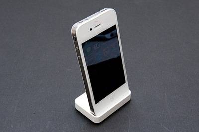 iPhone 4 dock charger