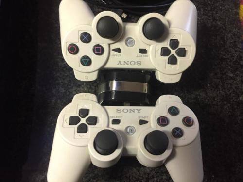 PS3 Slim 250GB Console + Remotes + Games + Accesories