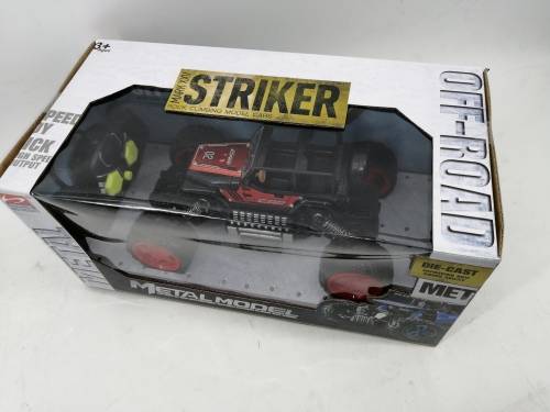 STRIKER ROCK CLIMBING MODEL CAR METAL MODEL  Remote Control Car