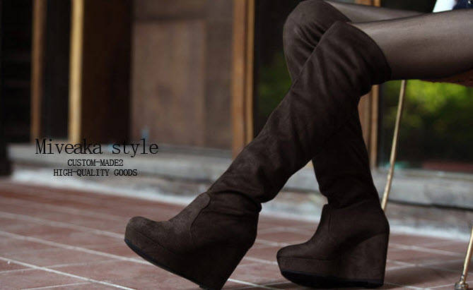 422s004 Hot high-heeled knee-high wedge boot, adjustable cylinder , size 35..39, black