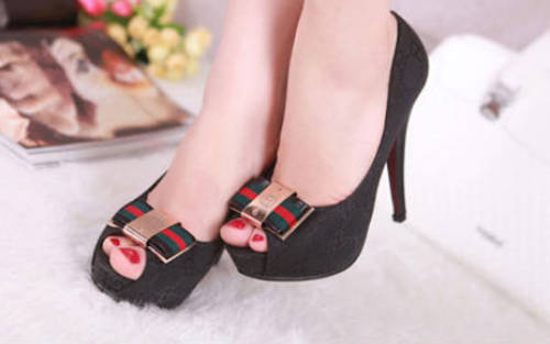 5246  Elegant high heeled sandals w graphic printing, bow too, size 34-39, black