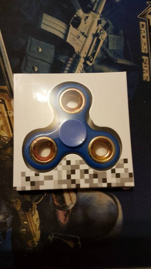 FIDGET SPINNER - LIGHT BLUE GOLD METAL (LOCAL STOCK)*CHEAPEST SHIPMENT OUT OF ALL SELLERS*