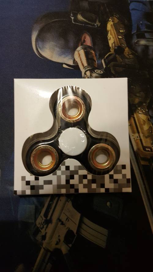 FIDGET SPINNER - BLACK GOLD METAL LIMITED (LOCAL STOCK)*CHEAPEST SHIPMENT OUT OF ALL SELLERS*