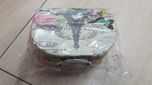 COSMETIC CASE WITH MIRROR- 3 PIECE SET/SMALL, MEDIUM AND LARGE/VARIETY OF DESIGNS/ MAKEUP