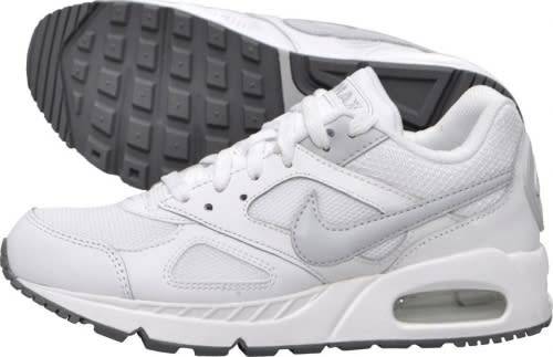 Original Women's Nike Air Max IVO - 580519 105 - UK 4.5 (SA 4.5)