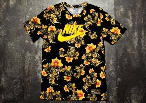 Original Mens Nike SPORTSWEAR FLORAL MENS T-SHIRT 892215 011 Size Medium