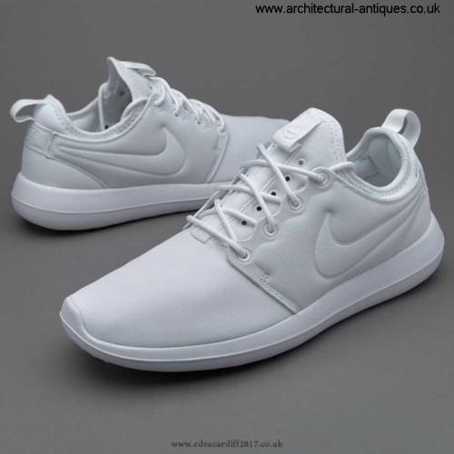 Original Women's NIKE Roshe TWO 844931 100 WHITE/ WHITE Size UK 4.5 (SA 4.5)