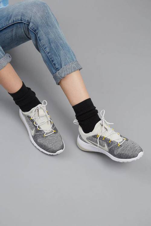 Original Women's Nike CK Racer  916792 005 LIGHT BONE GREY Size UK 4.5 / 5 (SA 4.5 / 5)