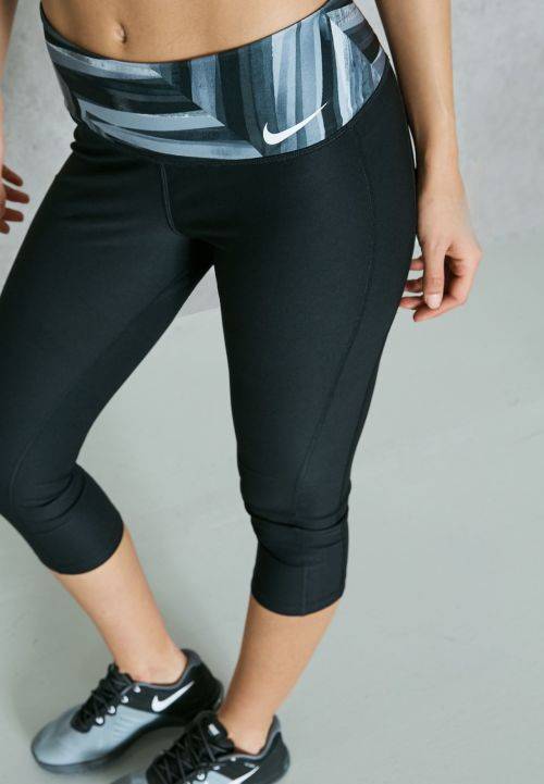 Original Womens NIKE POWER TRAINING CAPRI BLACK / PRINT 830469 010 Size Medium