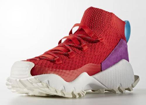 Original Mens adidas SEEULATER Primeknit BY9401 Scarlet/ Shock Purple Size UK 9 (SA 9)