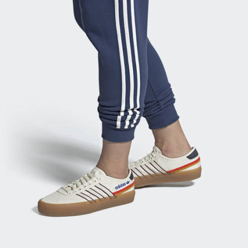 adidas UNISEX DELPALA Off White/ Collegiate Burgundy/ Legacy Blue FY9261 Size UK 9 (SA 9)