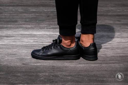 adidas Men's Originals Stan Smith Black M20327 Size UK 11 (SA 11)