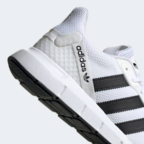 adidas Men`s SWIFT RUN RF Cloud White/ Core Black FV5358 Size UK 8 (SA 8)