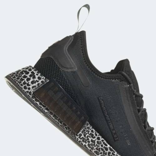 adidas Men`s NMD_R1 SPECTOO Core Black / Carbon GZ9265 Size UK 7 (SA 7)