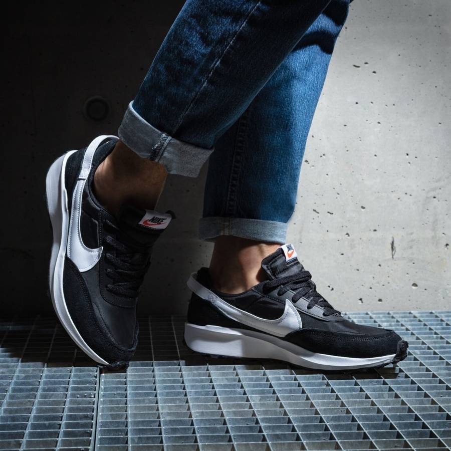 Nike Men`s Waffle Debut Black/ White DH9522 001 Size UK 12 (SA 12)