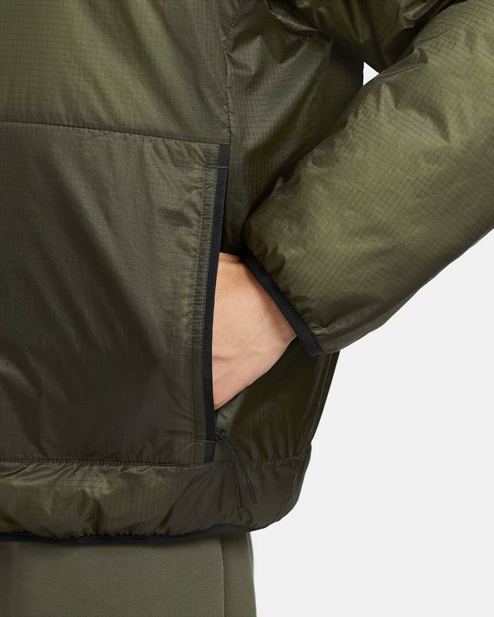 Nike Men`s Sportswear Tech Therma-FIT Loose Insulated Jacket Cargo Khaki FB7858 325 Size Medium
