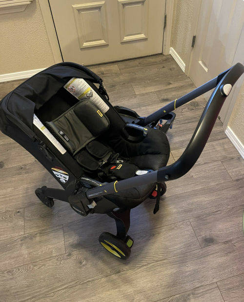 Doona Car Seat and Stroller Nitro Black
