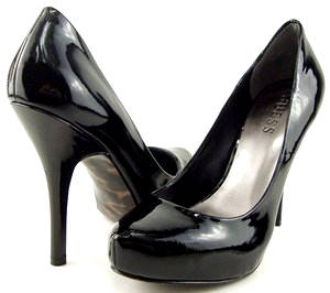 Chic Guess Ladies Patent Leather Pumps