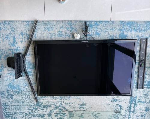 Samsung 40` Full HD LED TV