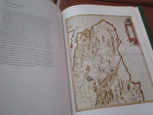 Illustrated MAPS OF SCOTLAND. From Blaeu`s Atlas Novus to the 17th Century
