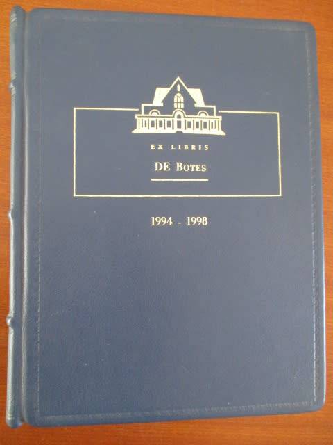 De Luxe. BISHOPS 150 - Signed. Limited edition