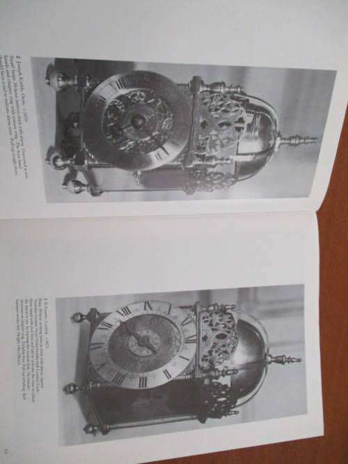 The Whetherfield Collection of CLOCKS. A Guide to Dating English Antique Clocks. Eric Bruton