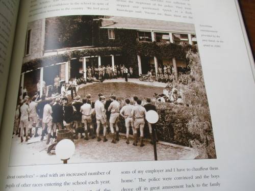 TO SERVE THE FUTURE HOUR  A History of St Stithians College  1953-2003  WALTER MACFARLANE