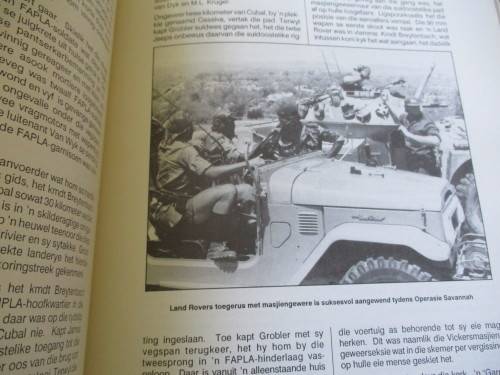 OPERASIE SAVANNAH ANGOLA 1075-1976  deur PROF F.J. DU T. SPIES
