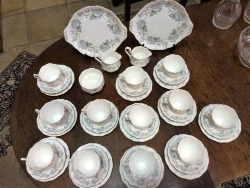 ROYAL ALBERT 'SILVER MAPLE' TEA SET