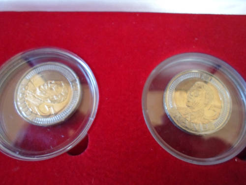 Nelson Mandela  R5  2 Coin Set 2008 90th Birthday  Circulation R5's