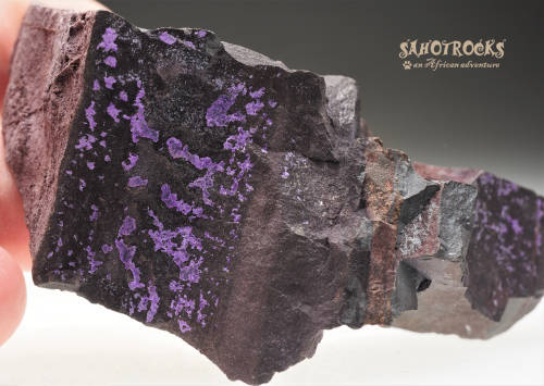 Sugilite fibrous (Cybelene, Luvulite, Royal Azel)- Nchwaning II Mine, Kalahari, South Africa