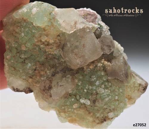 Analcime Prehnite Calcite - Gobobosep region, Namibia