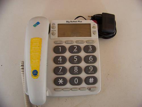 BIG BUTTON TELEPHONE WITH CHARGER
