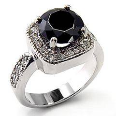 RING WITH 2.75K BLACK CZ COCTAIL