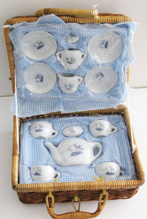 BRAND NEW! Ceramic Tea Set ~ Consisting of 13 Pieces
